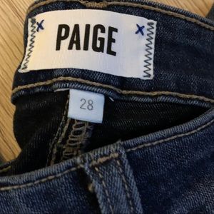 PAIGE Hoxton Ankle Jeans in Sinclair